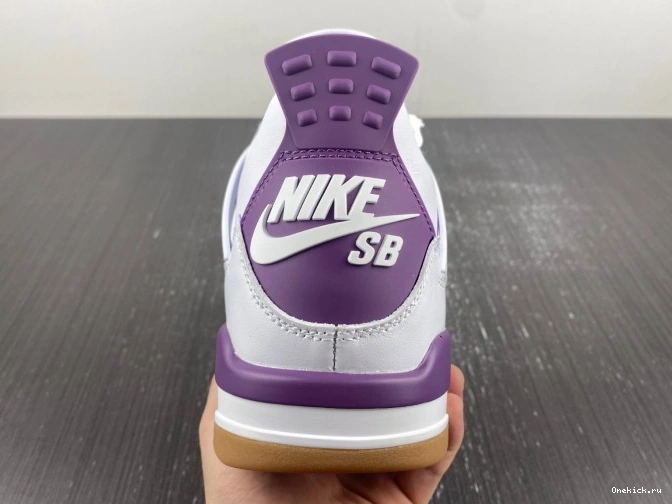 One Kick Jordan Retro SB 4 DR5415-150 0806